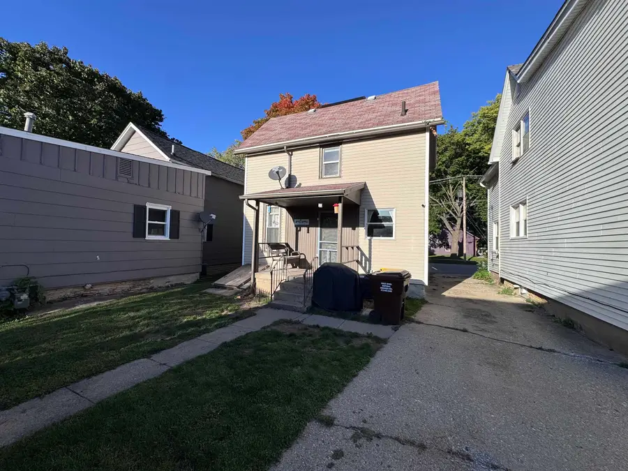 216 Webster Street, Belvidere, IL 61008 - #3