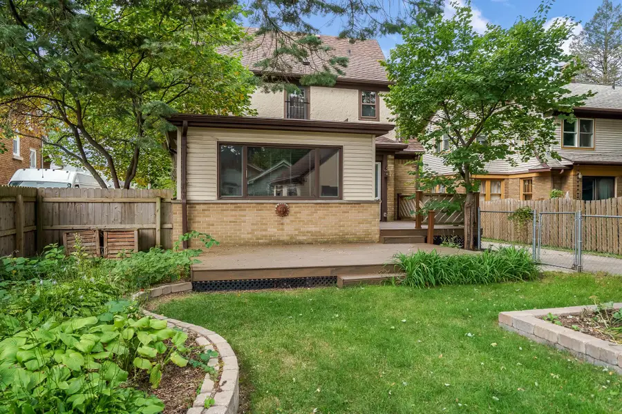 327 Dawson Avenue, Rockford, IL 61107 - #3