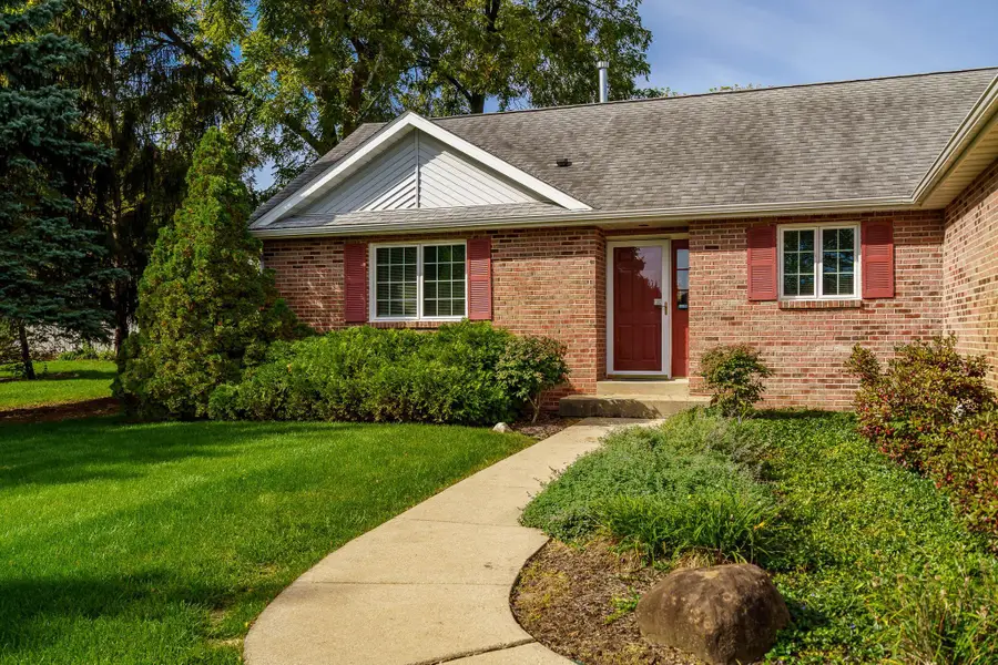 2129 IVANELLE Road, Rockford, IL 61108 - #3
