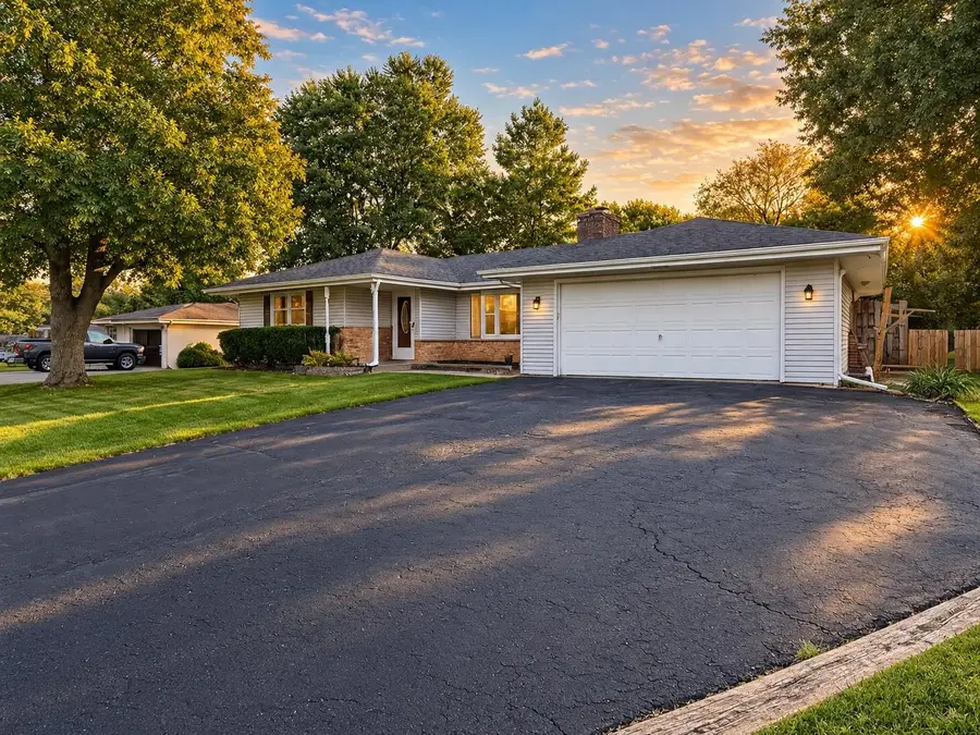 2853 Cascade Drive, Rockford, IL 61109 - #2