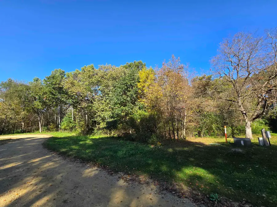 9A32 Pine Court, Apple River, IL 61001 - #2