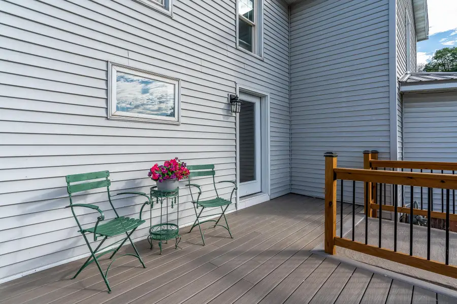 801 N 3rd Street, Savanna, IL 61074 - #3