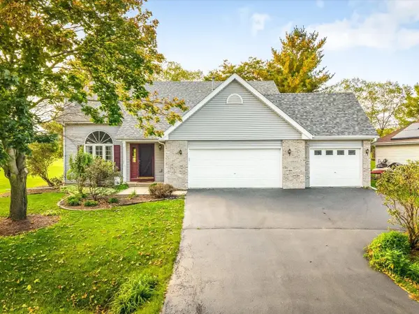3964 Westlake Village Drive, WINNEBAGO, IL 61088