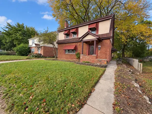 4704 Illinois Street, LOVES PARK, IL 61111