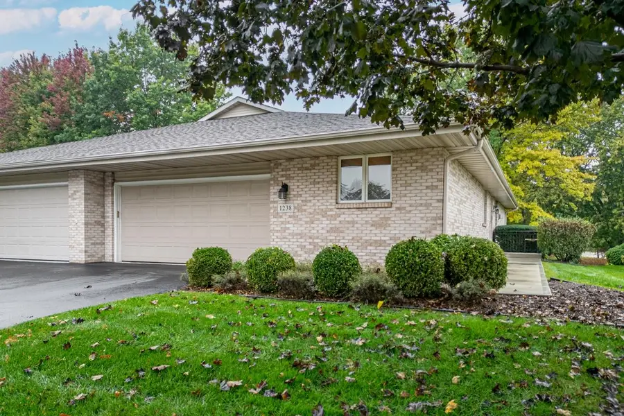 1238 N CREST, Rockford, IL 61107 - #2