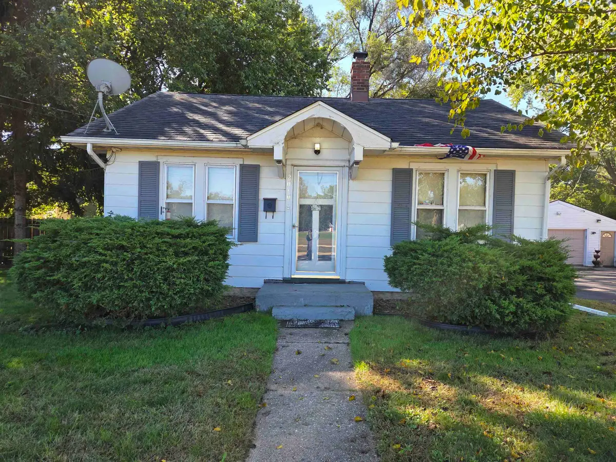 2010 Custer Avenue, Rockford, IL 61103 - #1