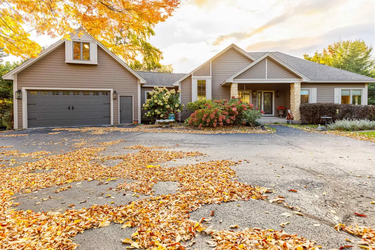 3 Timberon Trail, Galena, IL 61036 - #1
