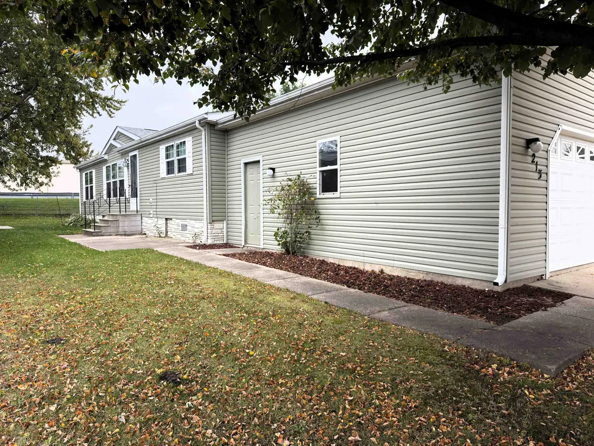213 Fox Lane, Belvidere, IL 61008 - #1