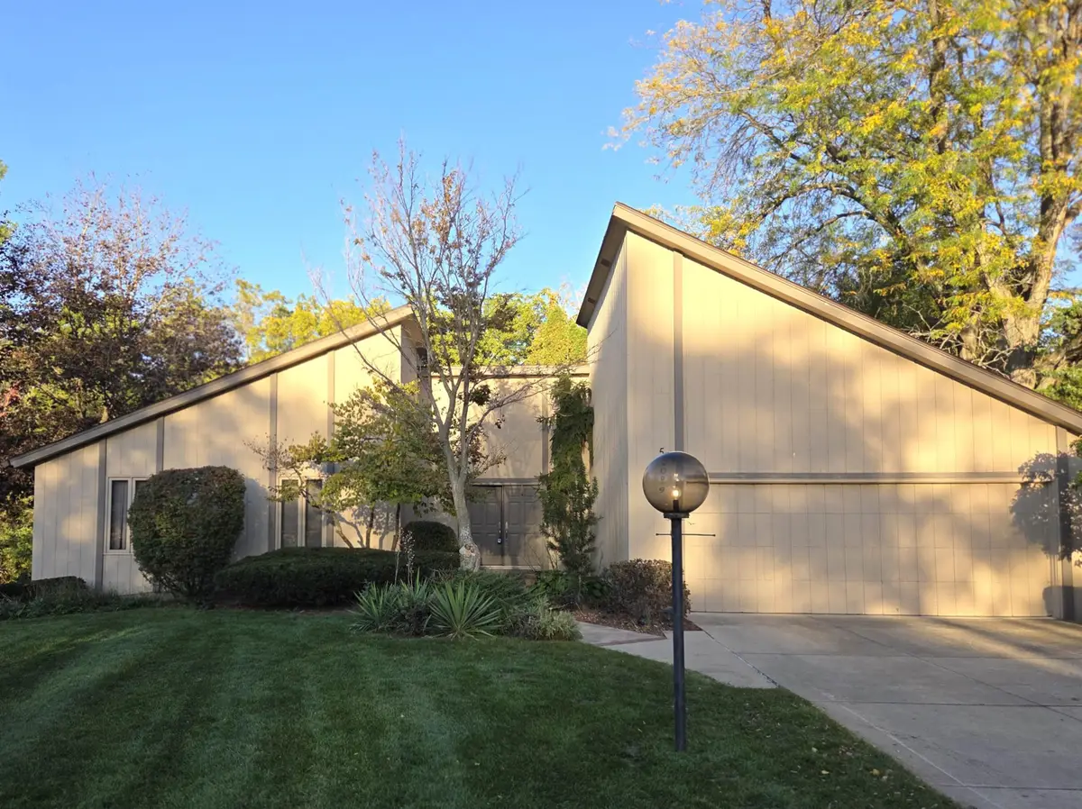 5099 WHITTIER Lane, Rockford, IL 61114 - #1
