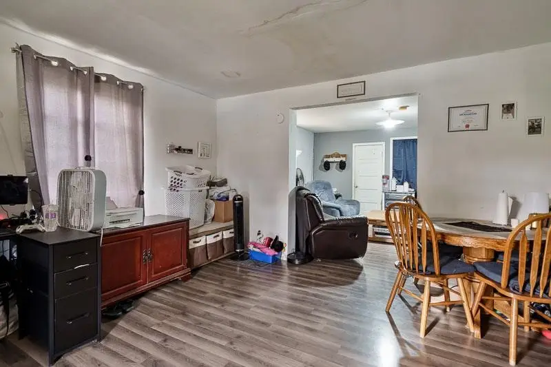 526 ROSCOE Avenue, South Beloit, IL 61080 - #3