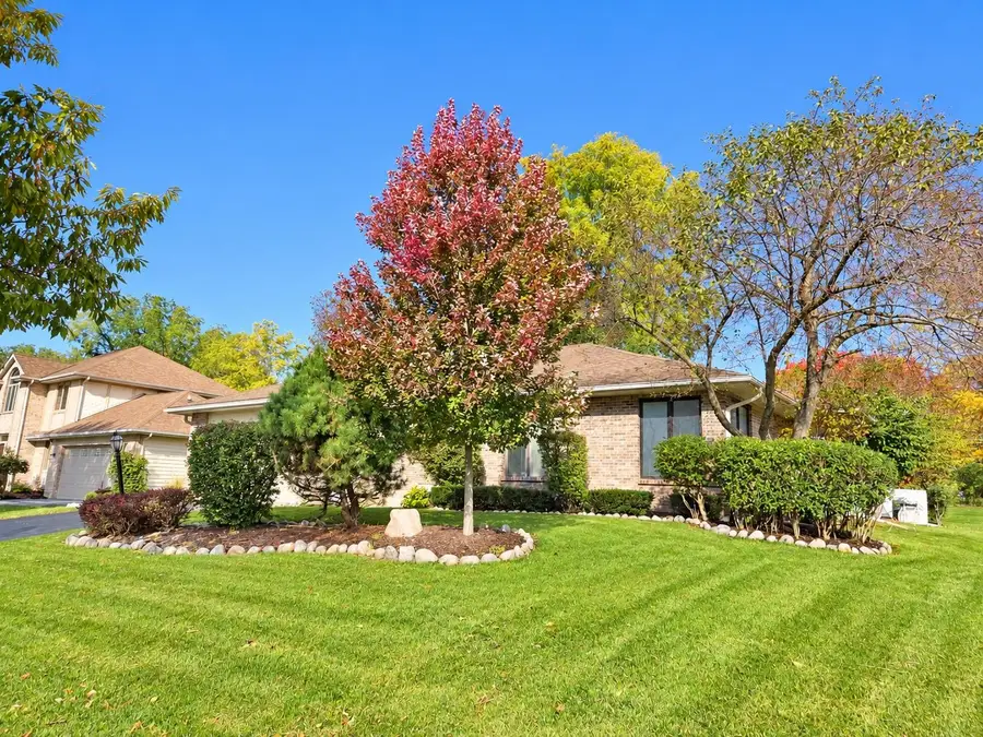 5310 REGENTS PARK Road, Rockford, IL 61107 - #3