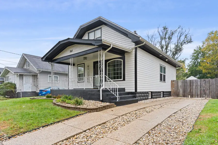 2613 S 6th Street, Rockford, IL 61109 - #2