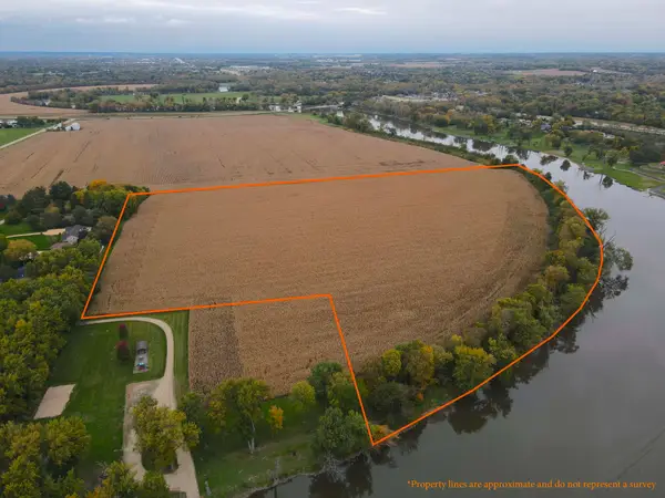 000 Rivers Bend Road, ROSCOE, IL 61073