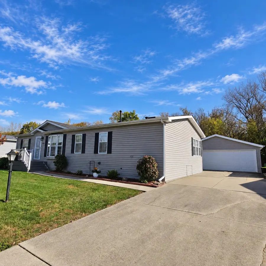 8703 SPRINGWOOD Court, Roscoe, IL 61073 - #2