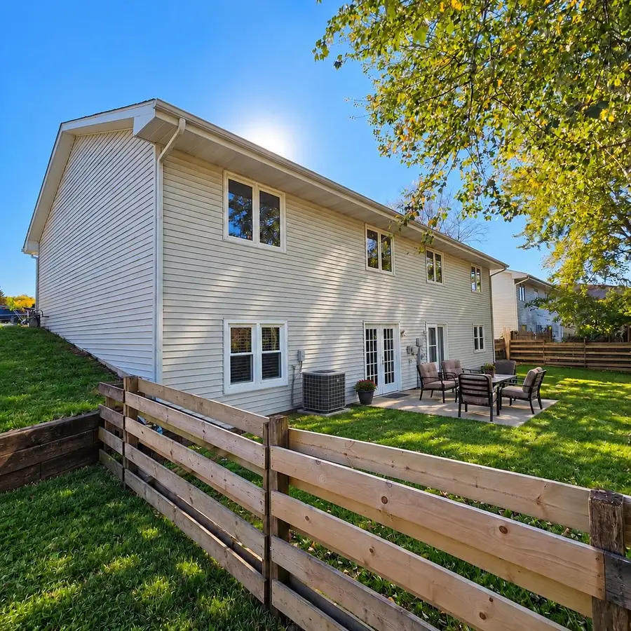 5426 MIDVALE Drive, Rockford, IL 61108 - #3