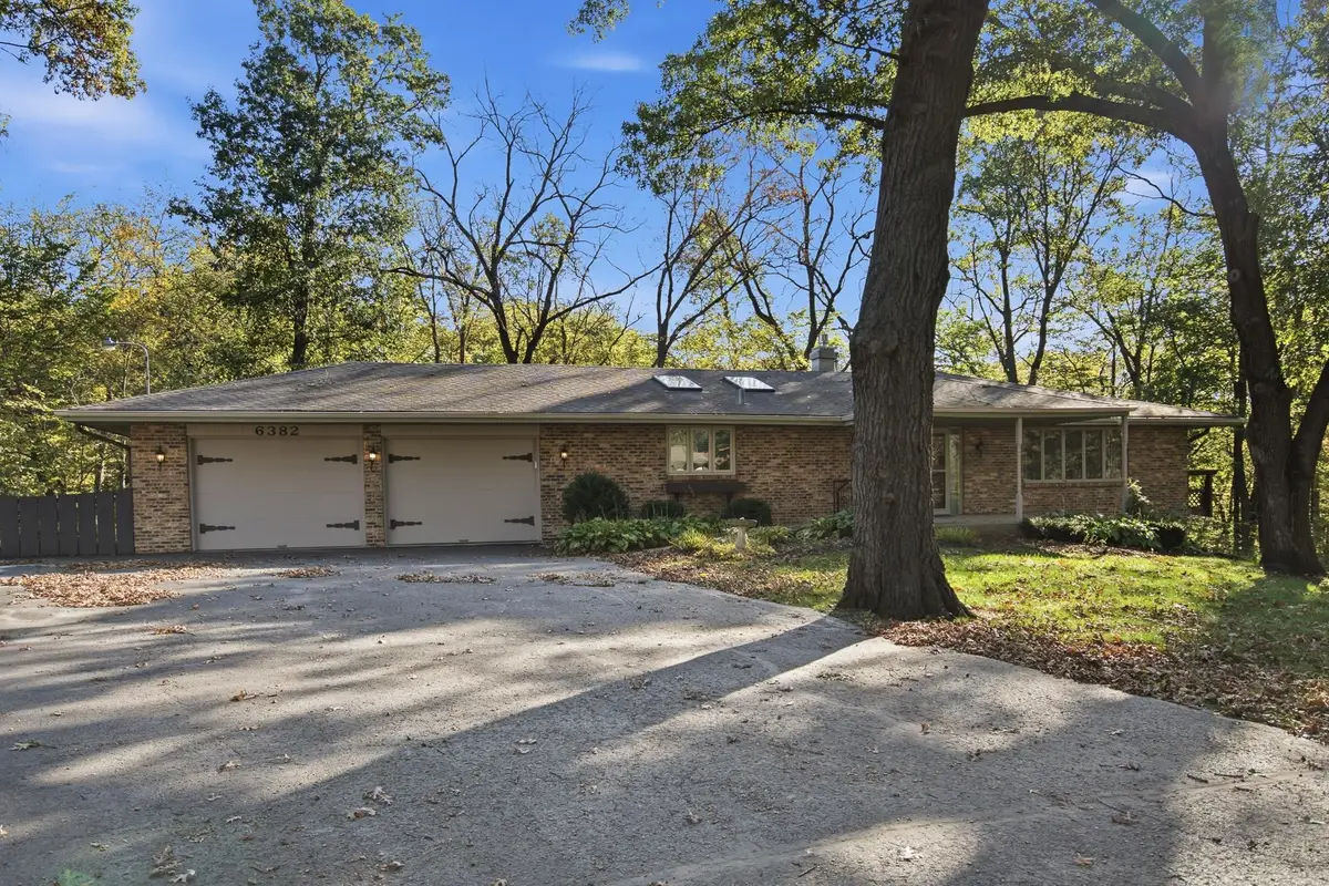 6382 Thorncrest Drive, Rockford, IL 61109 - #1