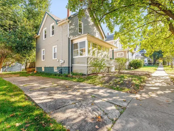131 N Chicago, ROCKFORD, IL 61107