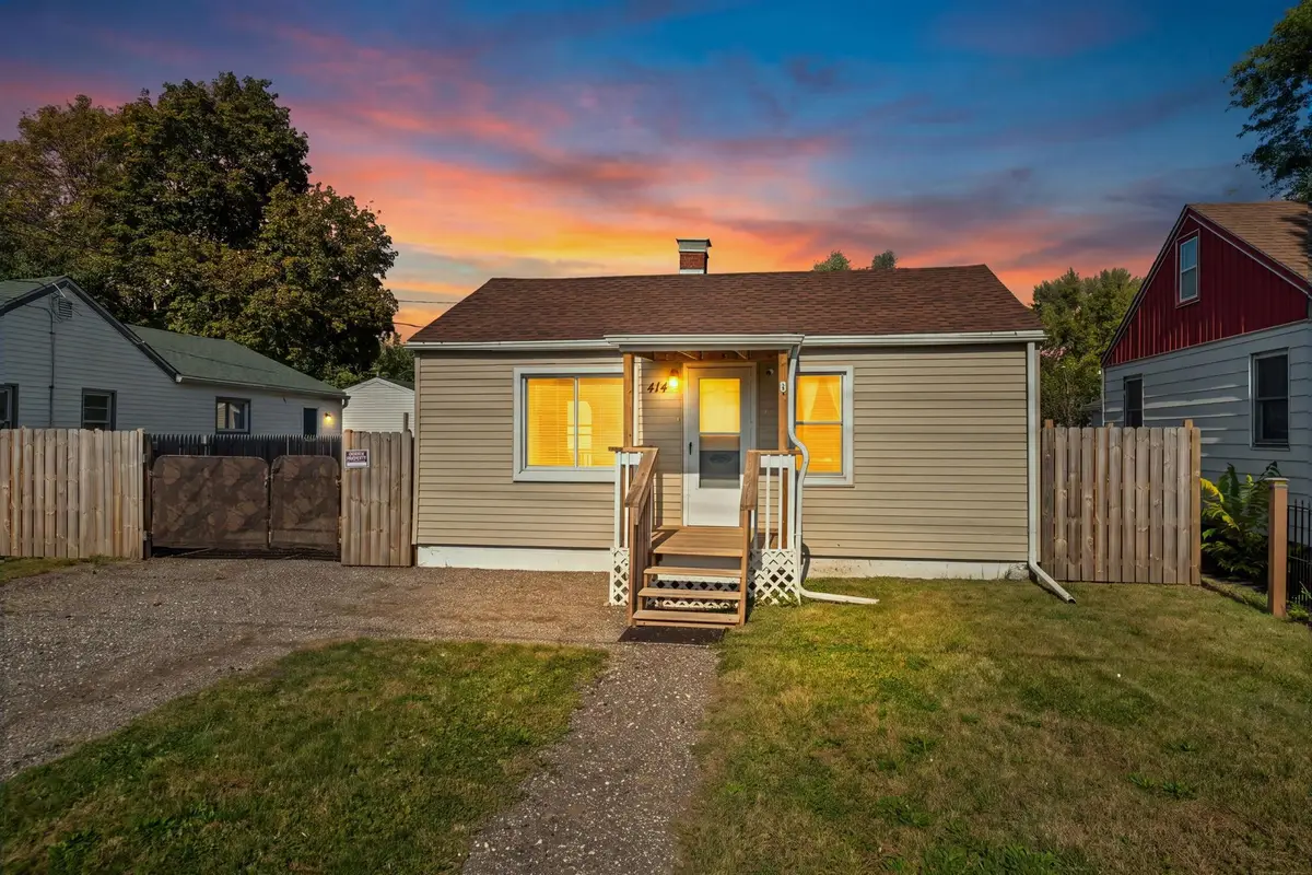 414 Old Harlem Road, Machesney Park, IL 61115 - #1