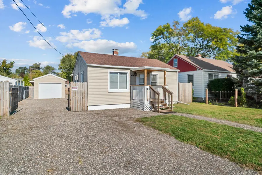 414 Old Harlem Road, Machesney Park, IL 61115 - #2