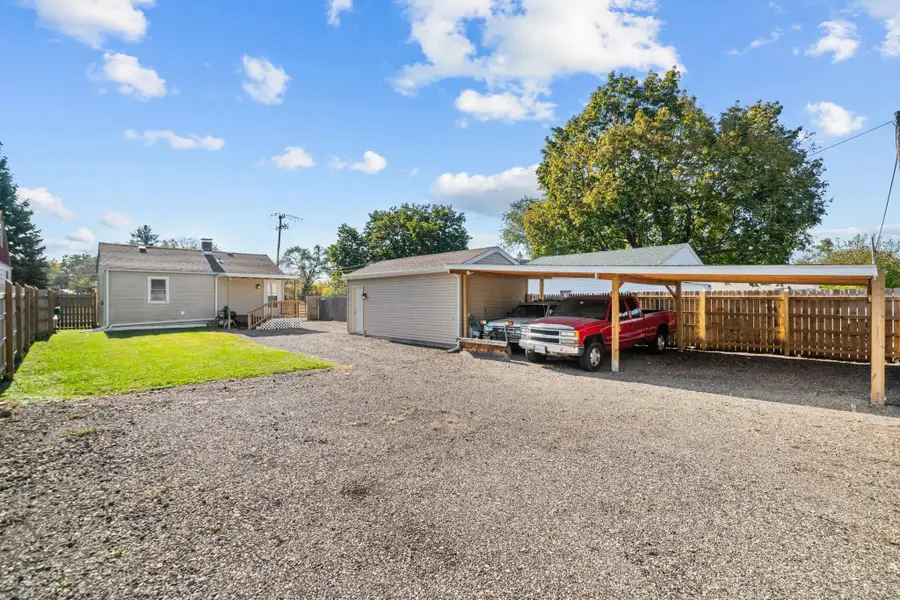 414 Old Harlem Road, Machesney Park, IL 61115 - #3