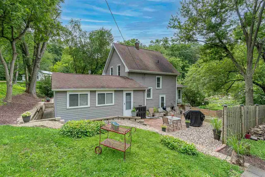 200 VAN Street, Savanna, IL 61074 - #2