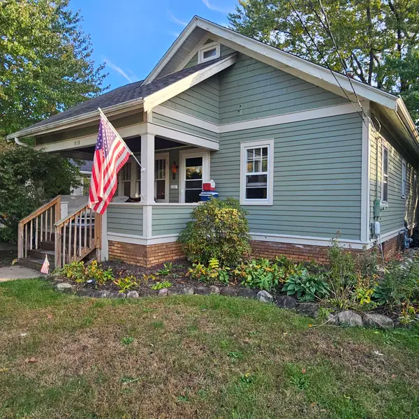 519 FRANCES Avenue, LOVES PARK, IL 61111
