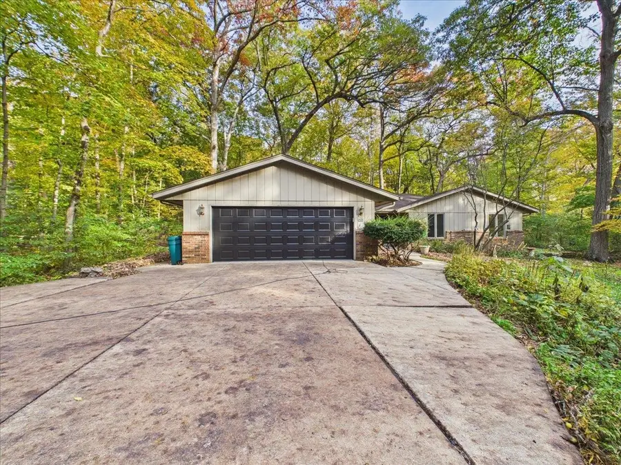 5033 Red Fox Trail, Rockford, IL 61101 - #3