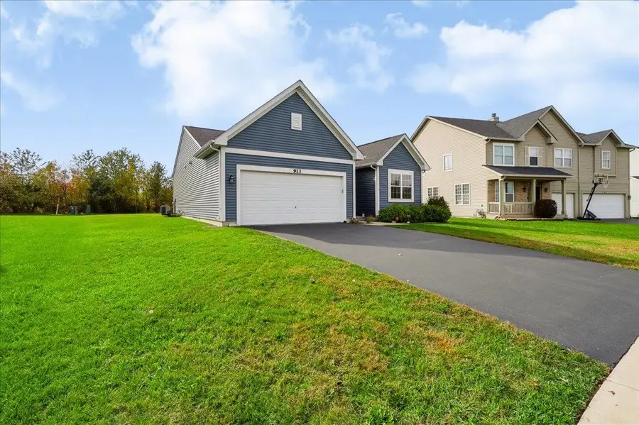913 Freeman Street, Plano, IL 60545 - #2