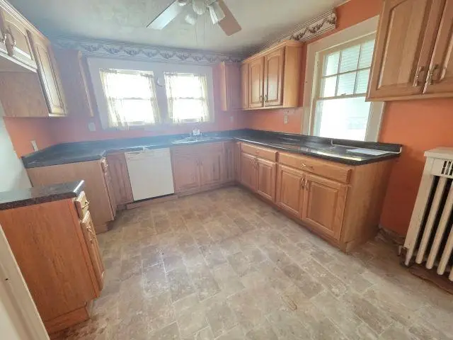 405 N 4th Street, Oregon, IL 61061 - #3