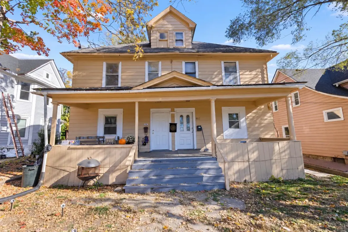 907 N Winnebago Street, Rockford, IL 61103 - #1