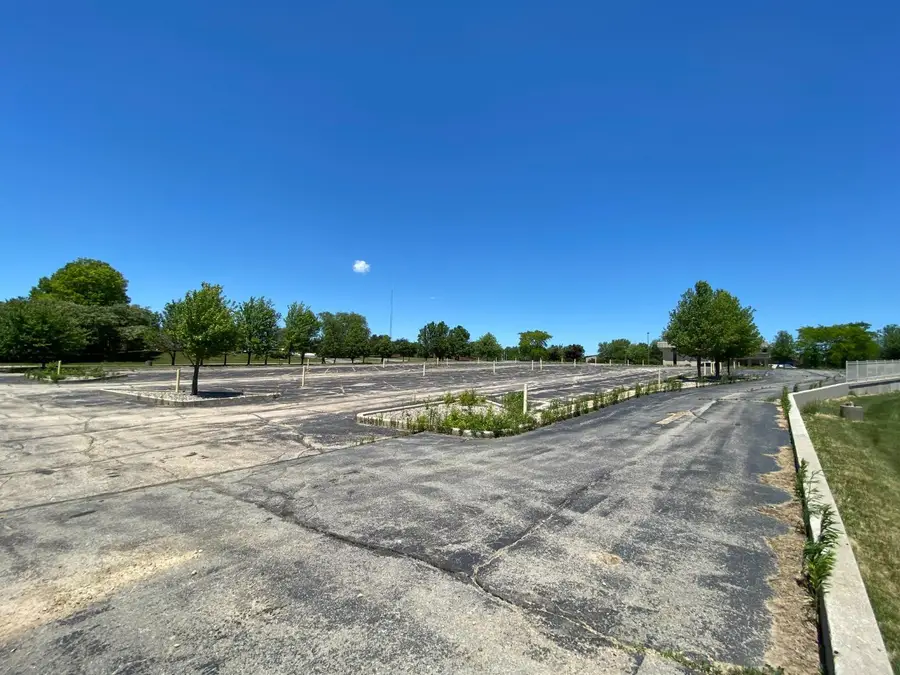 2510 Cumberland Drive, Valparaiso, IN 46383 - Image #3