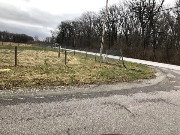 4753 W 153rd Avenue, Crown Point, IN 46307