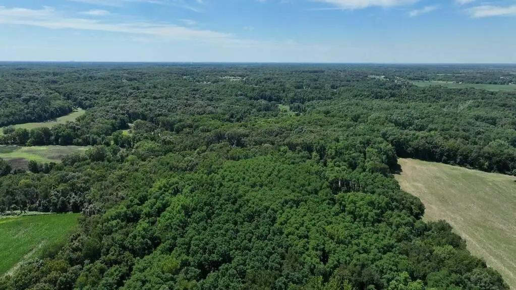 700 W Us Highway 30, Valparaiso, IN 46385 - Image #1