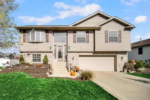 822 Seminole Drive, Lowell, IN 46356