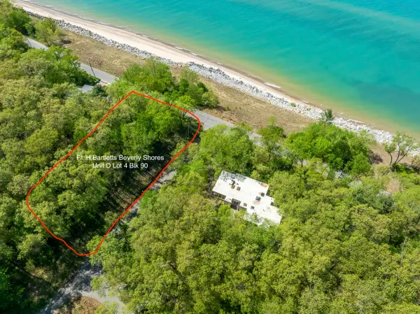 605 E Lake Front Drive, Beverly Shores, IN 46301