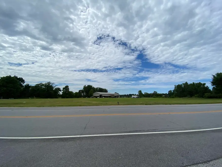 1465 Clark Road, Valparaiso, IN 46385 - Image #2