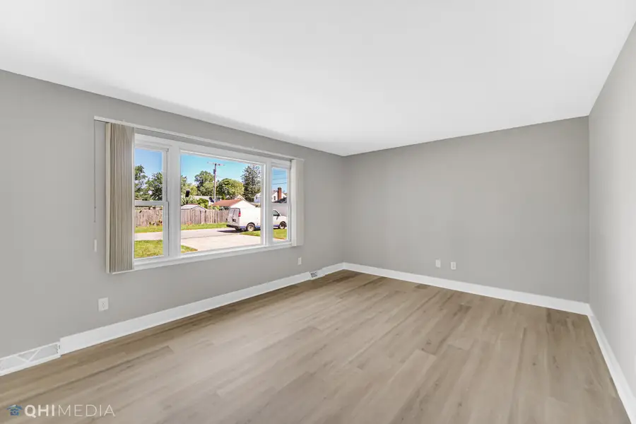 1409 E North Street, Hobart, IN 46342 - #3