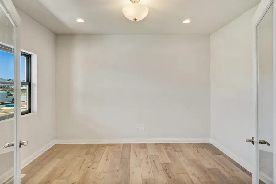 1660 Forest Ridge Drive, Valparaiso, IN 46385 - Image #2