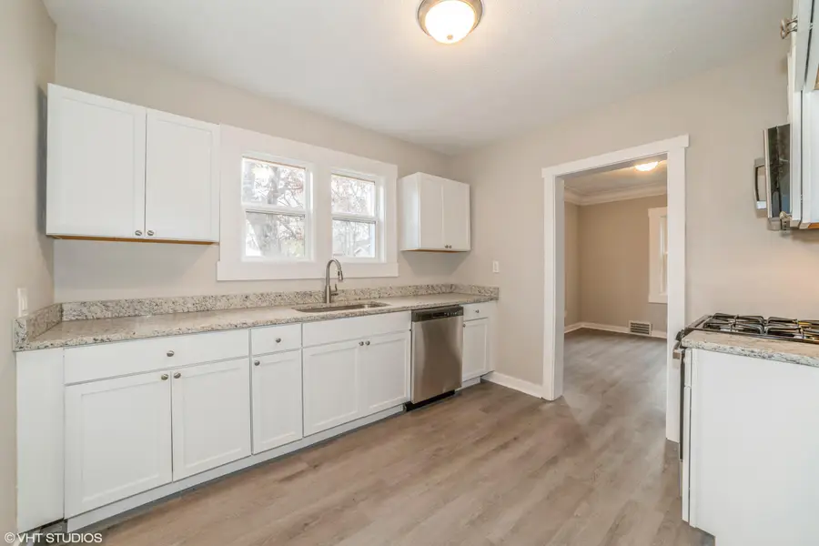 226 W 45th Avenue, Gary, IN 46408 - Image #2