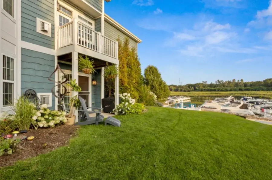 6009 S Dune Harbor Drive #101, Portage, IN 46368 - Image #2