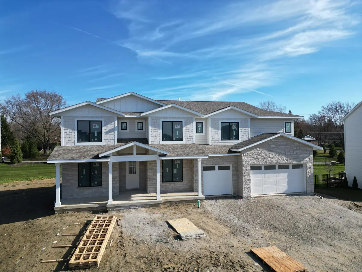 9353 Corydalis Avenue, Saint John, IN 46373 - Image #1