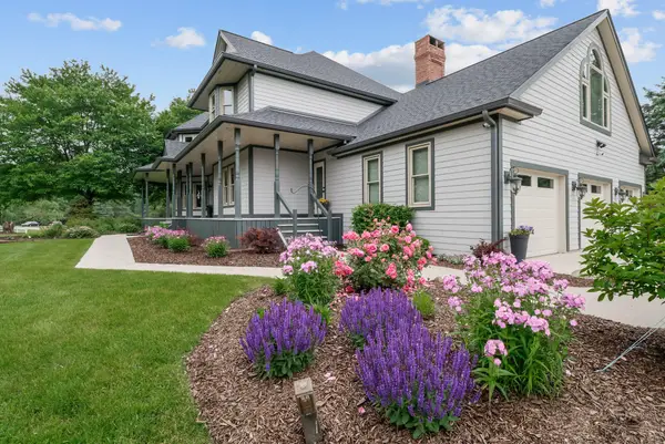 250 Bridlewood Lane, Valparaiso, IN 46385