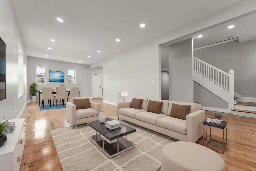 5725 Erie Avenue, Hammond, IN 46320 - #3