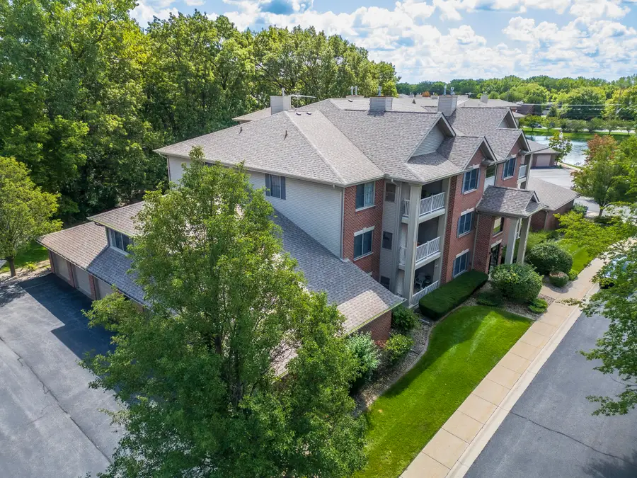 10409 White Oak Lane #2b, Munster, IN 46321 - Image #2