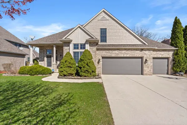 83 Scotscraig Drive, Valparaiso, IN 46385
