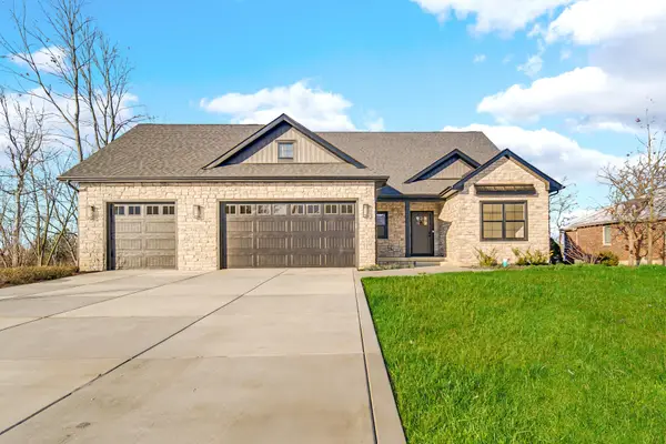 602 Idlewild Lane, Chesterton, IN 46304