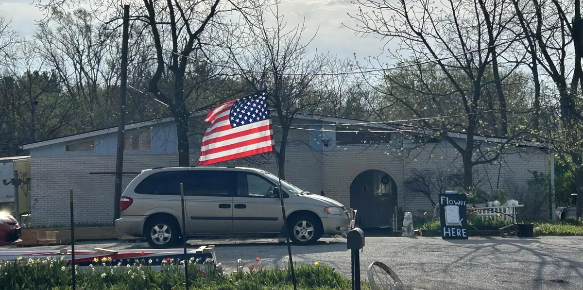 143 N 500 W, Valparaiso, IN 46385 - Image #1