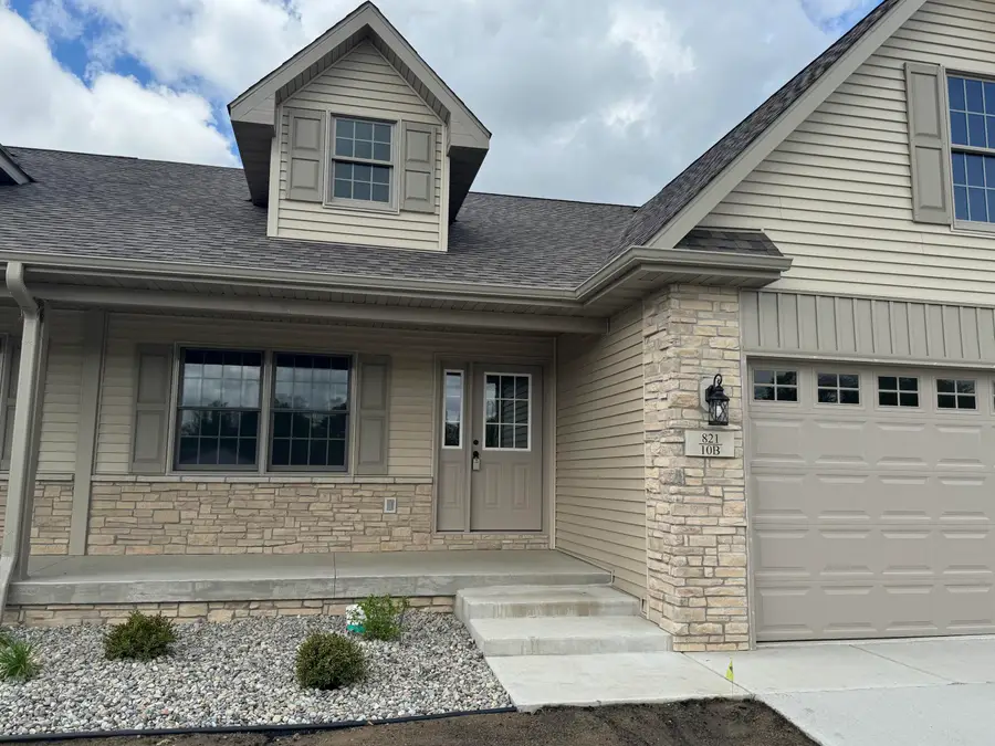 821 9th Street Sw #10b, Demotte, IN 46310 - Image #3