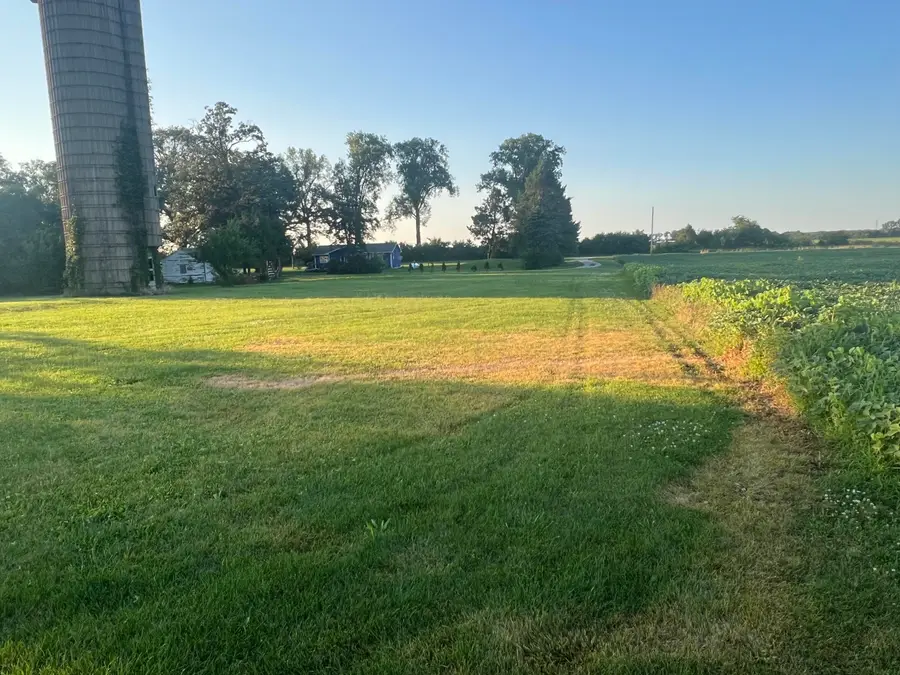 30390 Inwood Road, North Liberty, IN 46554 - Image #3