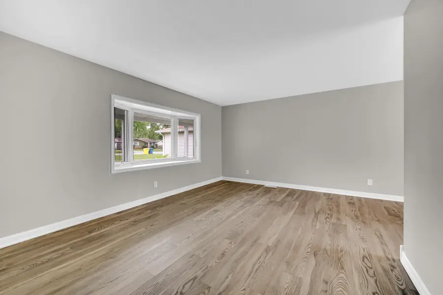 1039 N Indiana Street, Griffith, IN 46319 - Image #3